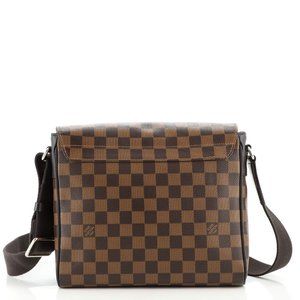 Louis Vuitton District NM Messenger Bag Damier PM at 1stDibs